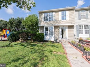 18 Regency Dr, Mount Holly, NJ 08060