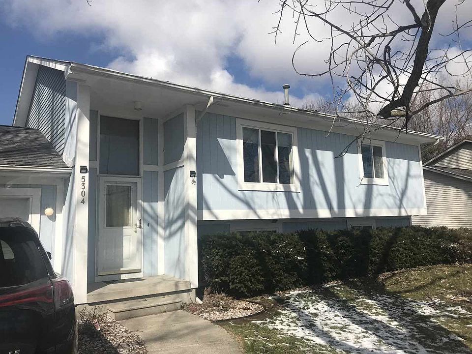 2nd image of 5304 Belsay Rd