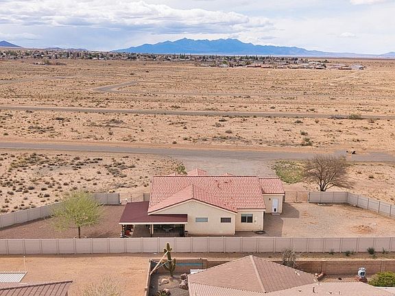 2nd image of 10450 N Bell Butte Court