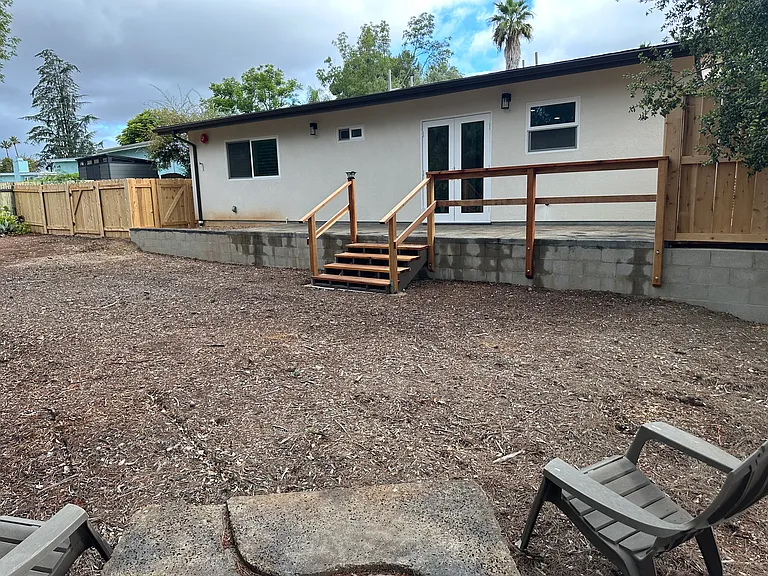 10719 Garden Way #C — Photo 16