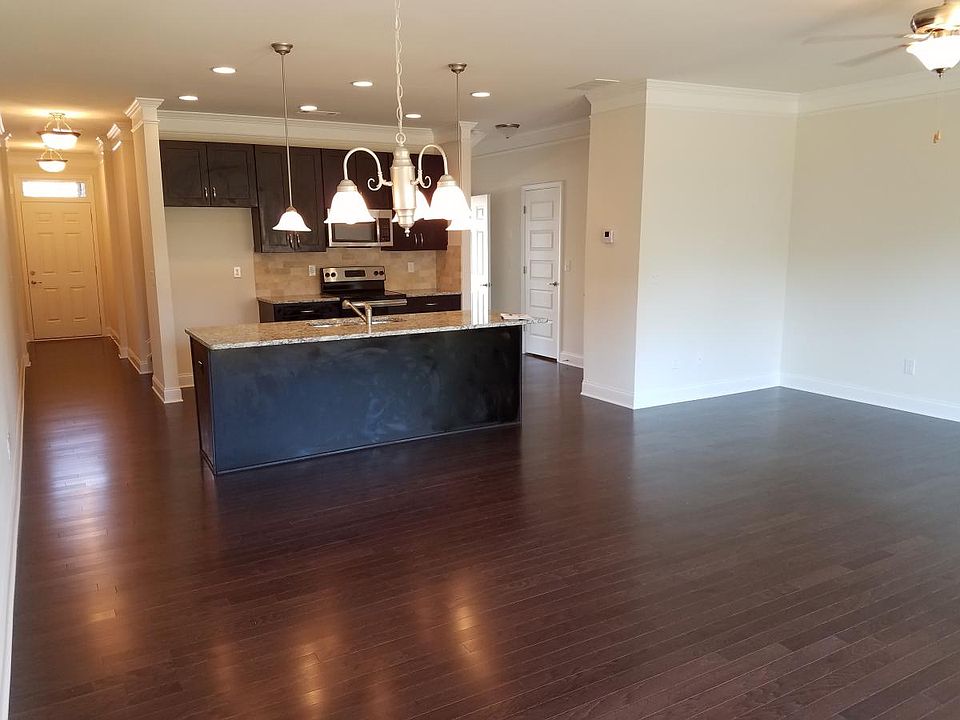 Spacious plan