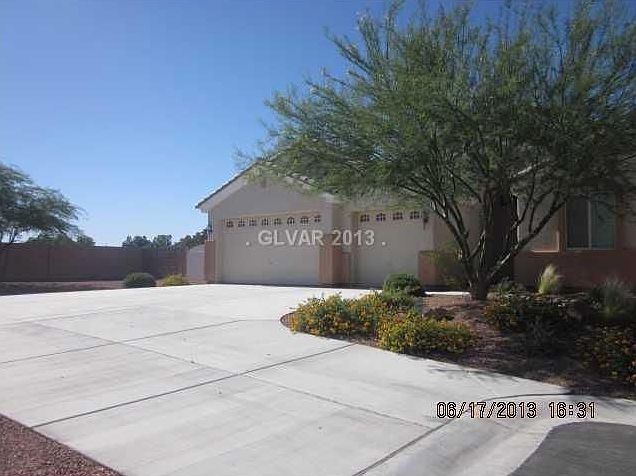 1st image of 6536 Bluff Dwellers Ave