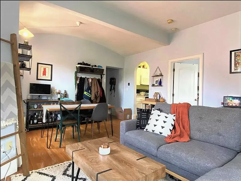 533-535 Columbus Ave #7 — Photo 5