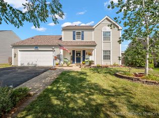 2695 Moss Ln, Aurora, IL 60504