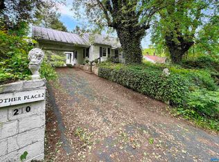 210 Warren St, Scottsville, VA 24590