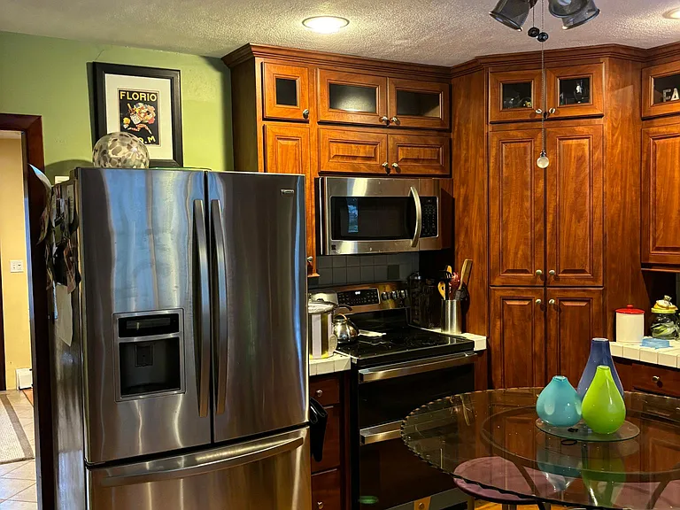 14 Zito Dr — Photo 8