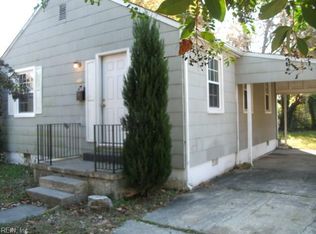 609 Green View Ln, Norfolk, VA 23503