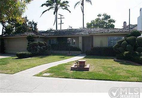 1st image of 1110 Alameda Blvd