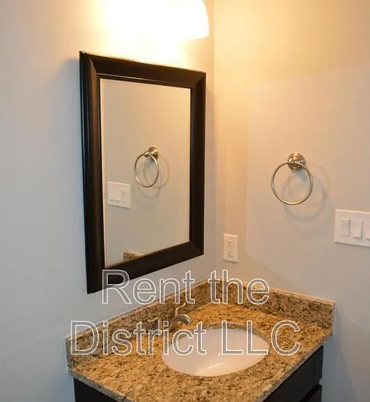 707 Kennedy St NE — Photo 13