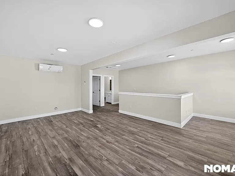3582 W 66th Ave — Photo 37