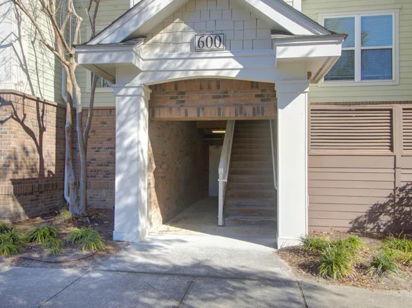 2244 Ashley Crossing Dr Unit 615, Charleston, SC 29414