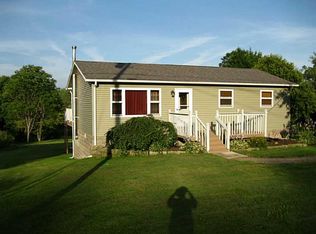 11818 N Wayland Rd, Meadville, PA 16335