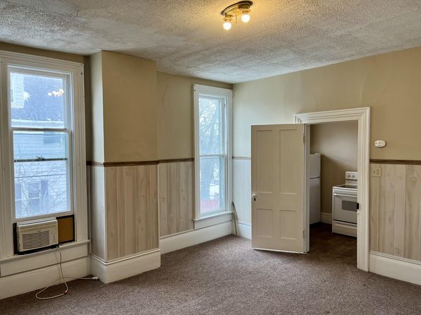 445 East Jackson Street - A, 445 E Jackson St, Millersburg, OH 44654