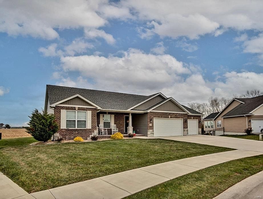 1578 Orchard Lakes Cir, Belleville, IL 62220 Zillow
