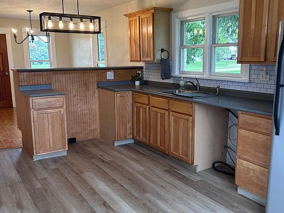 2nd image of 29649 Baniby Rd