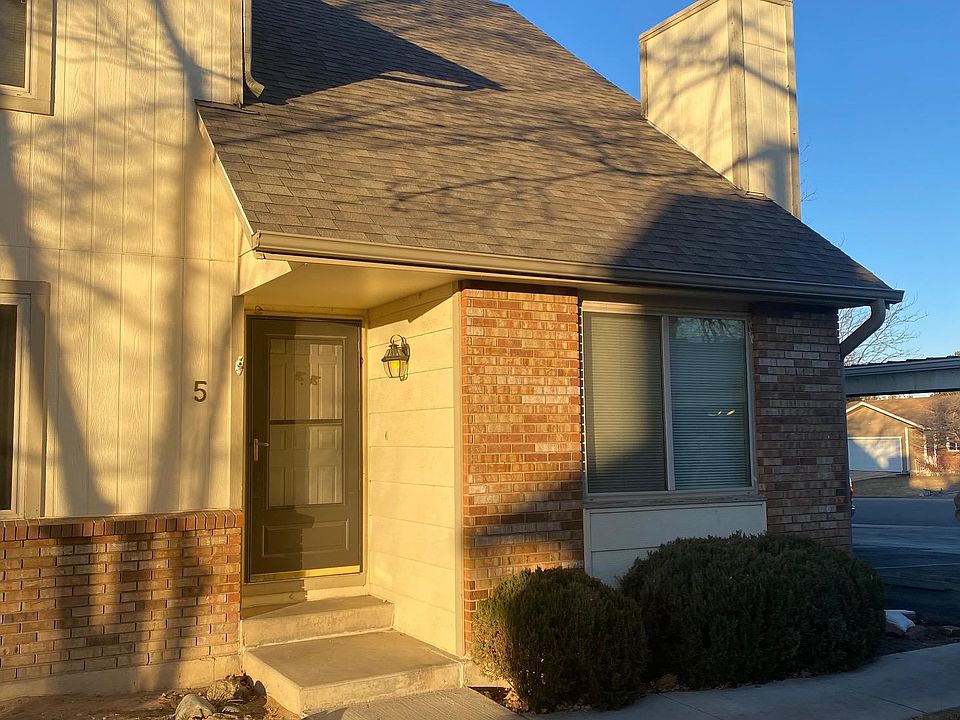 1st image of 911 44th Avenue Ct APT 5