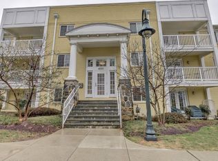 4069 S Four Mile Run Dr UNIT 102, Arlington, VA 22204