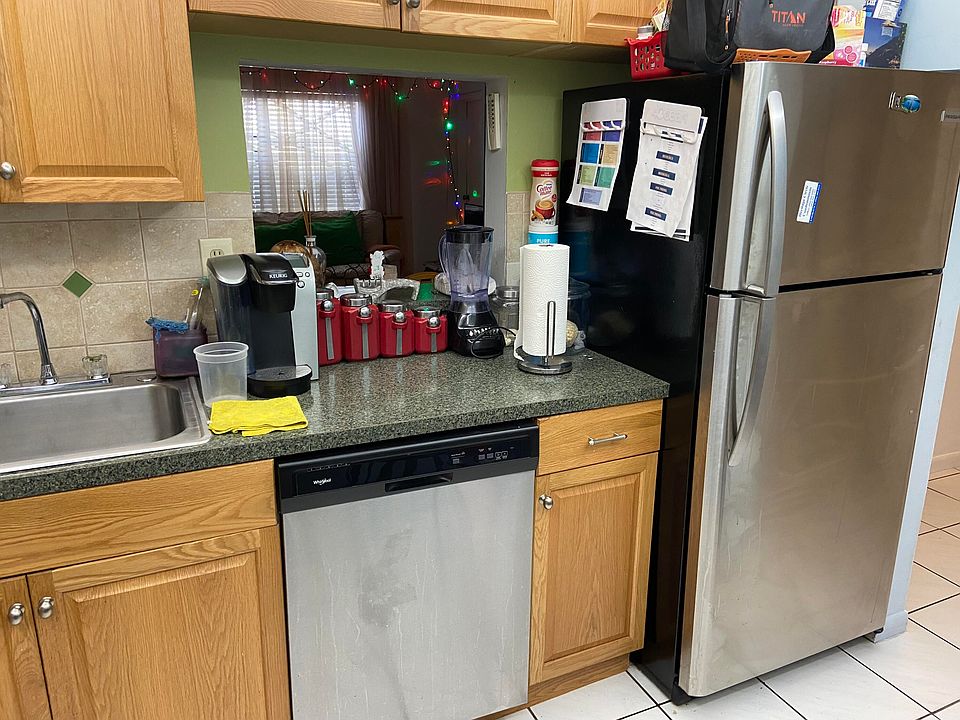 1st image of 4354 NW 9th Ave #3A-13