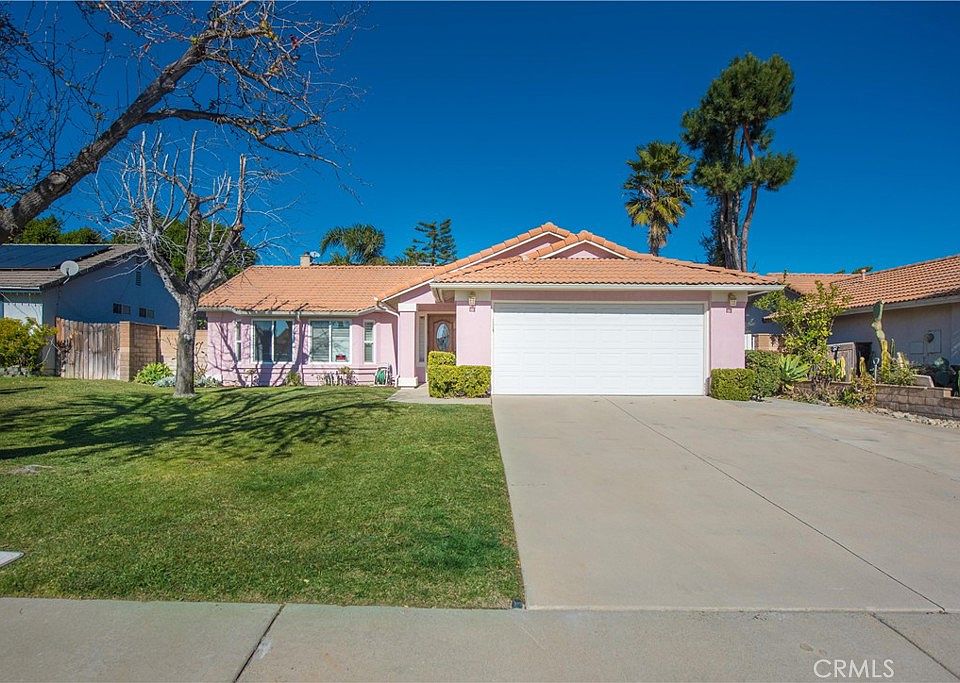 1st image of 2536 W Loma Vista Dr