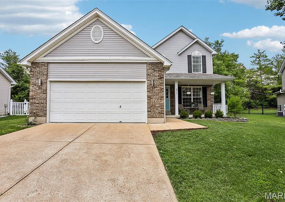 1st image of 511 Winter Garden Dr