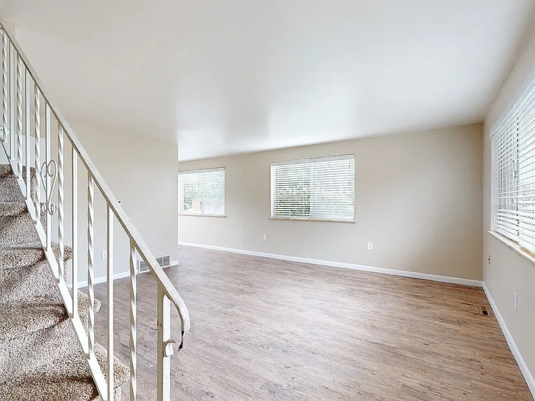 Applewood Gables Townhomes — Photo 24