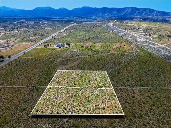 1 East Ave #V12, Pearblossom, CA 93553