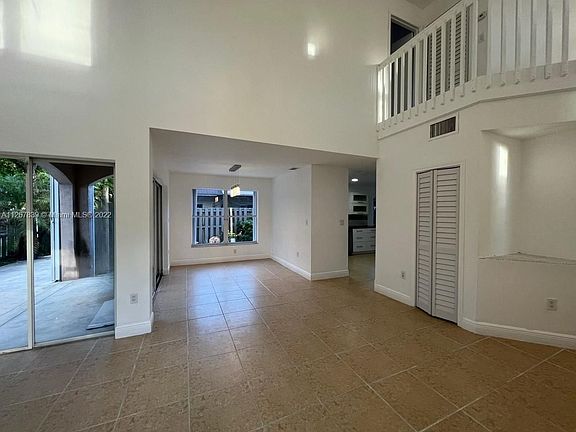 4th image of 5773 NW 99th Pl