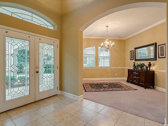 Dining room; Entry foyer