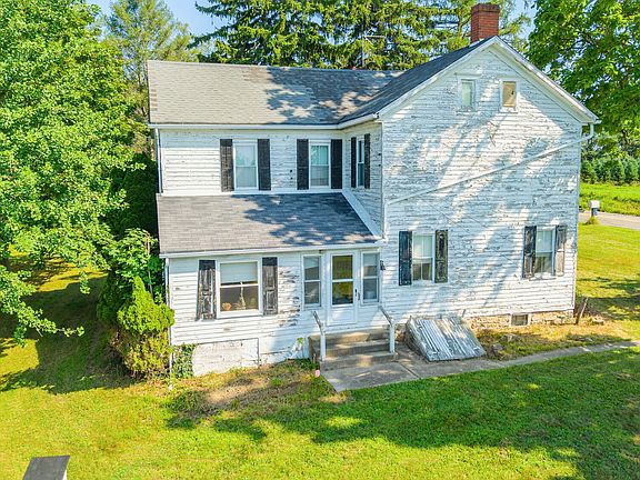 2nd image of 340 Grovania Dr