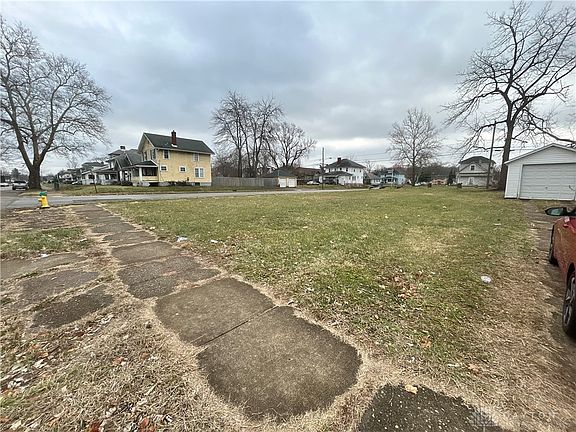 2nd image of 405 W Southern Ave