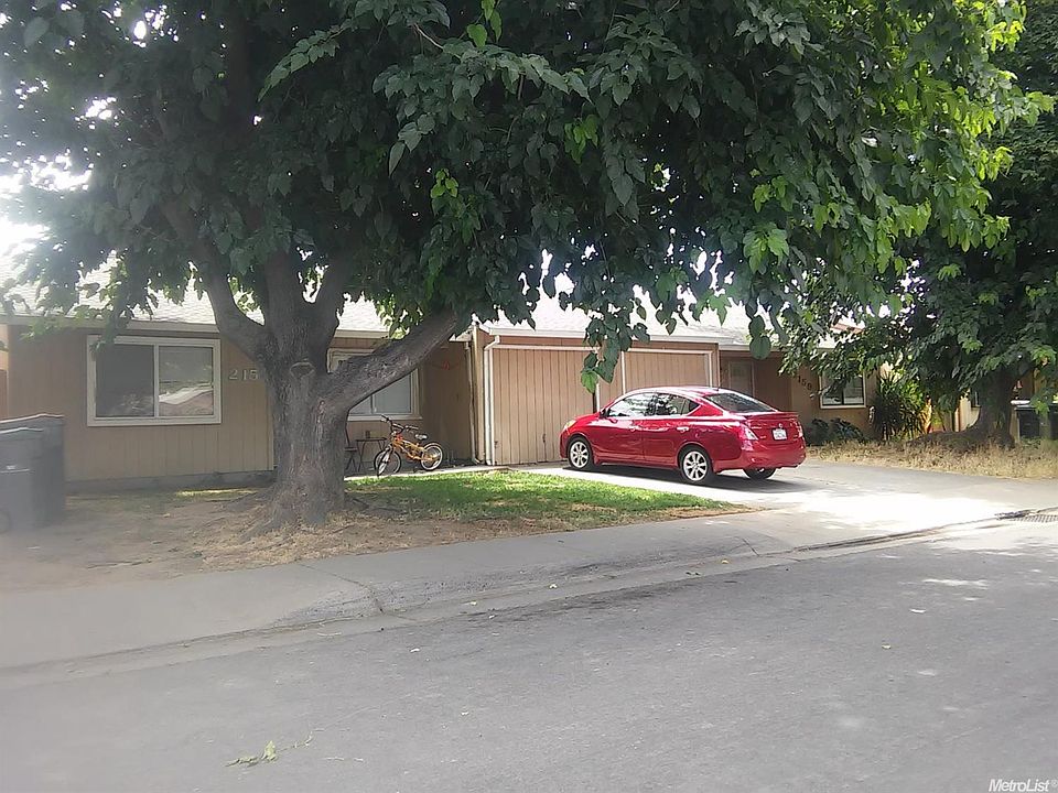 1st image of 2155 Hickory Way