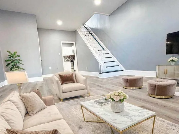 526 E Willard St, Philadelphia, PA 19134