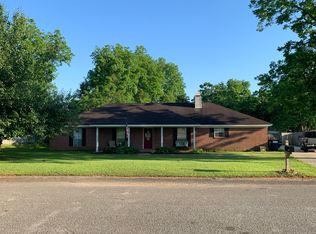 8941 Green Valley Dr, Theodore, AL 36582