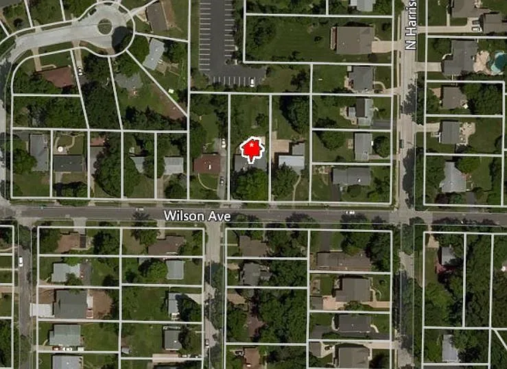 319 Wilson Ave photo 1