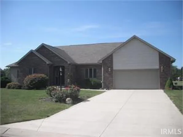 140 Conifer Ct, Markle, IN 46770