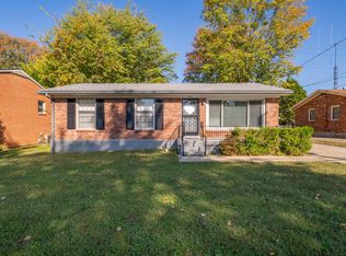 6001 Rocky Mountain Dr, Louisville, KY 40219