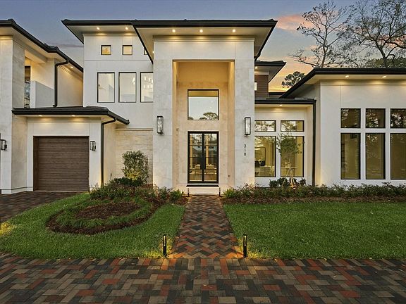 3rd image of 318 Knipp Rd