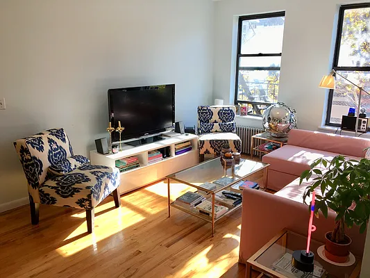 Rented by Emor Management Inc. | media 43