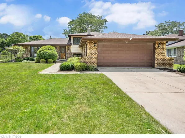 2961 Spring Green Dr, Darien, IL 60561