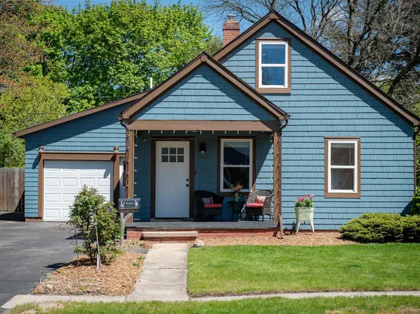 3812 Concord St, Midland, MI 48642