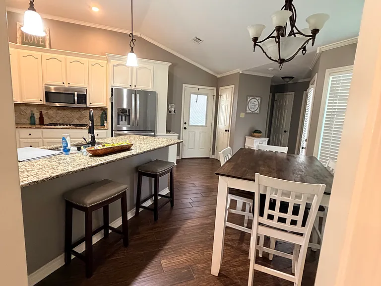 3200 Stowers Dr — Photo 12