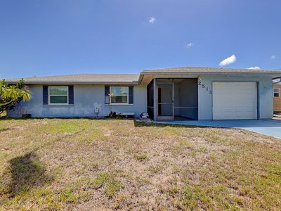2513 SE Hallahan Street, Port Saint Lucie, FL, 34952