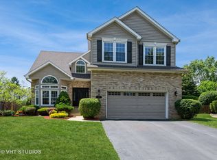 235 Knox Park Rd, Lake Zurich, IL 60047