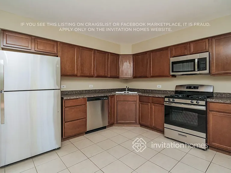 337 E Fullerton Ave — Photo 7