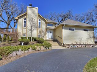 8902 Burton Rd, Wonder Lake, IL 60097