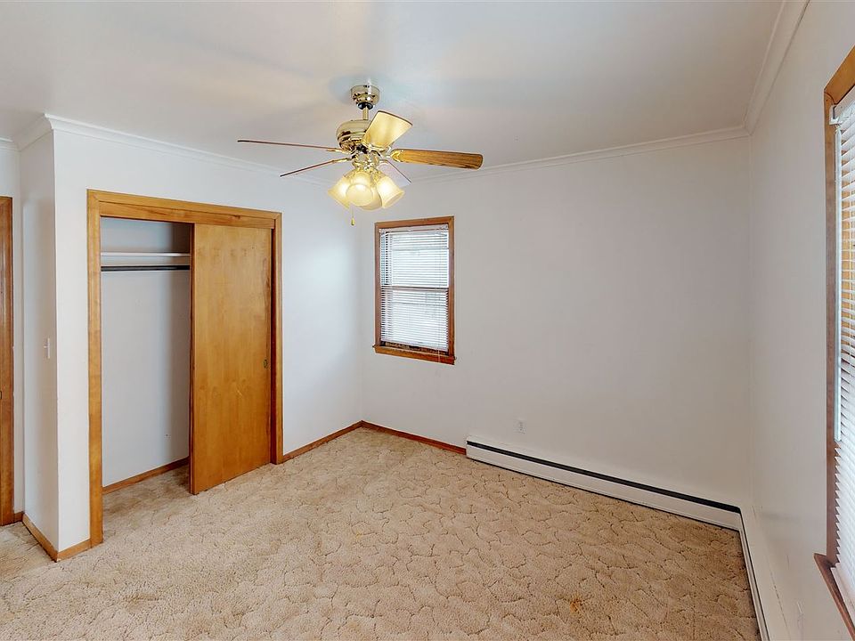 1015 N 3rd St 1015 N 3rd St Bismarck ND Zillow