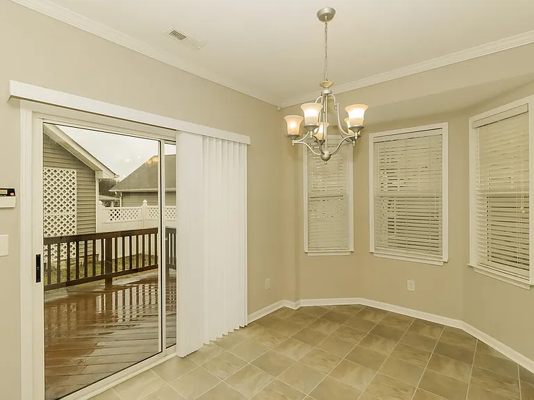8153 Rolling Meadows Ln — Photo 8