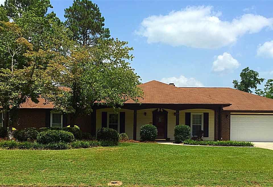 1st image of 202 Barecky Dr