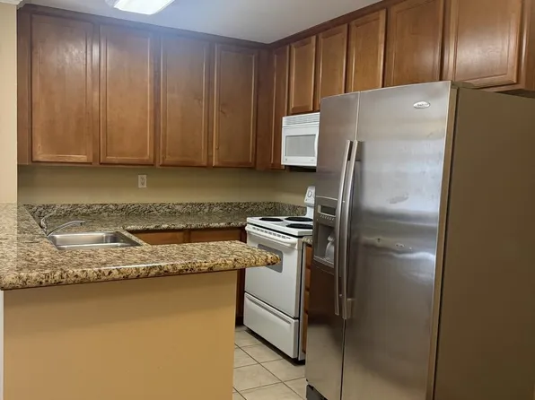 3456 Castle Glen Dr Unit 162, San Diego, CA 92123