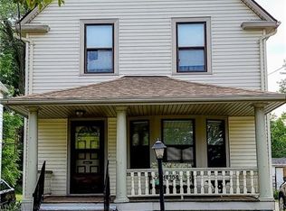 14304 Darwin Ave, Cleveland, OH